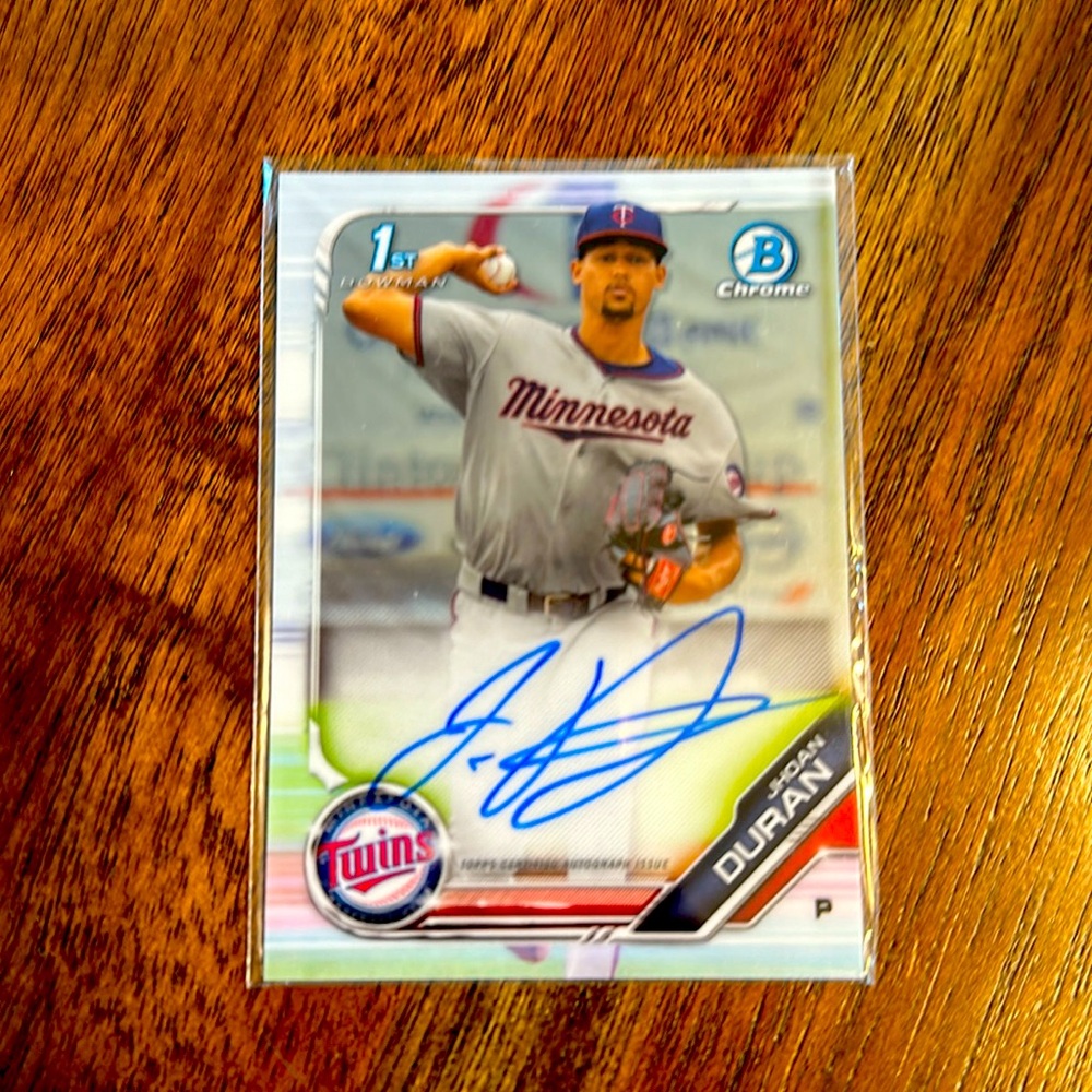 Jhoan Duran 2019 Bowman Chrome 1st RC Auto Twins
